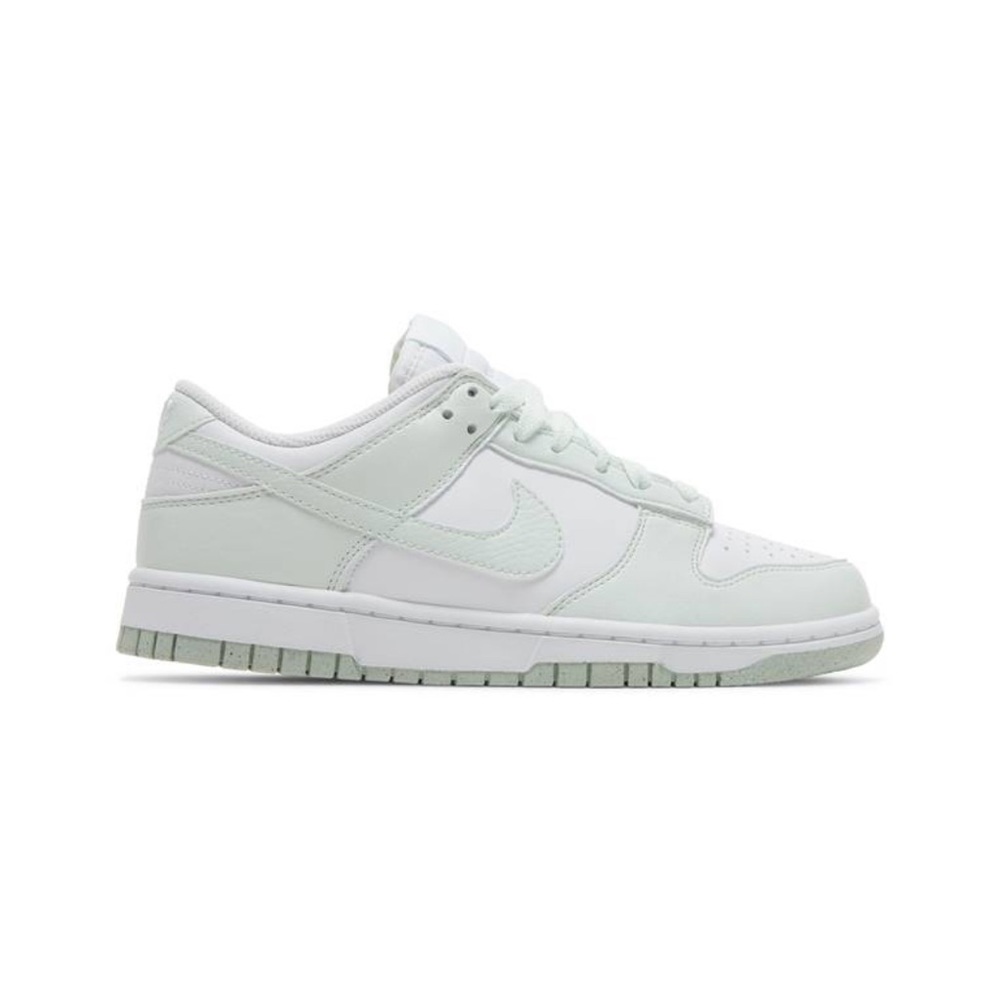 Nike Dunk Low “white mint”